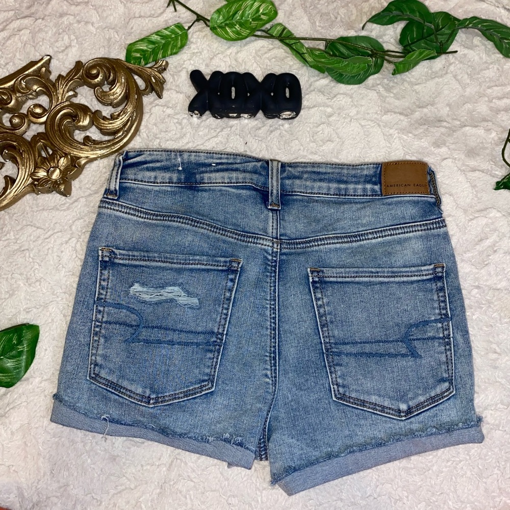 American Eagle Super Hi Rise Shorties - Picture 5 of 6